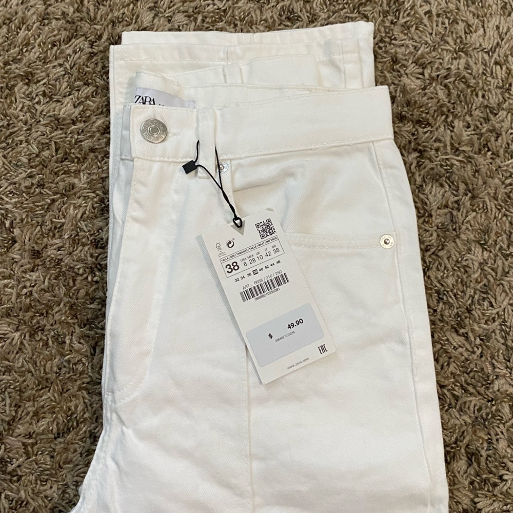 Zara Patterned White jeans